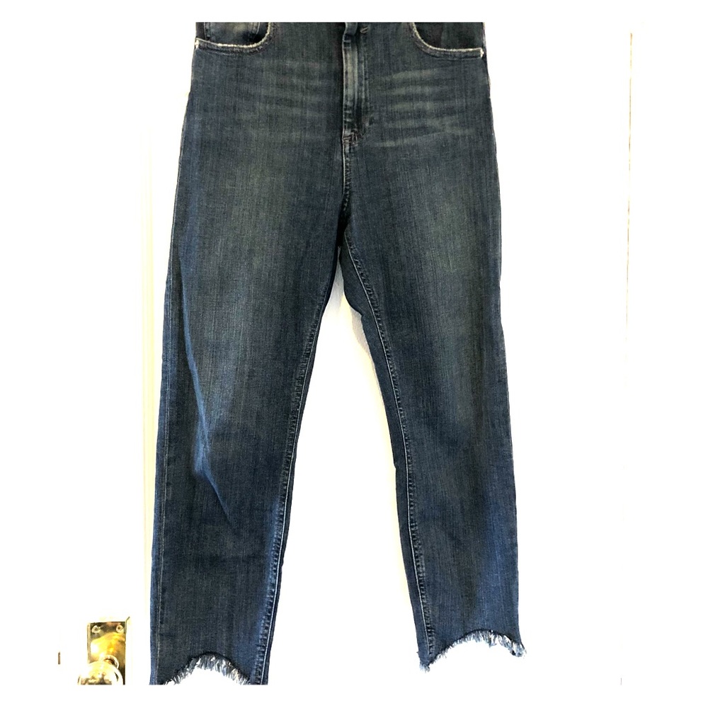 fray cropped high-waisted jeans